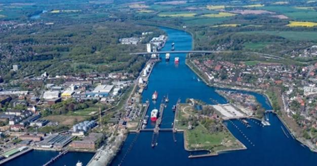 强吞中资港口！1月29日巴拿马法院突判港口合同无效，长和集团原本签下的两大港口经