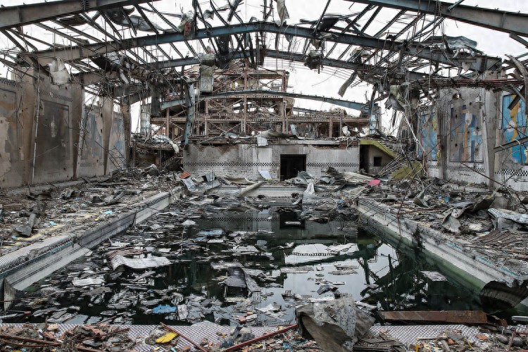 暗杀高层+空袭油库，以色列疯狂挑衅，把中东推向全面战争边缘