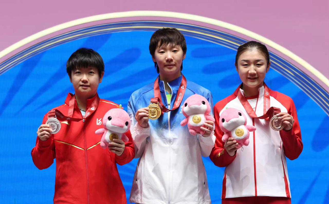 第15届全运会乒乓球项目金牌榜!
★青年组★
男子团体金牌🥇:北京八喜队
女子