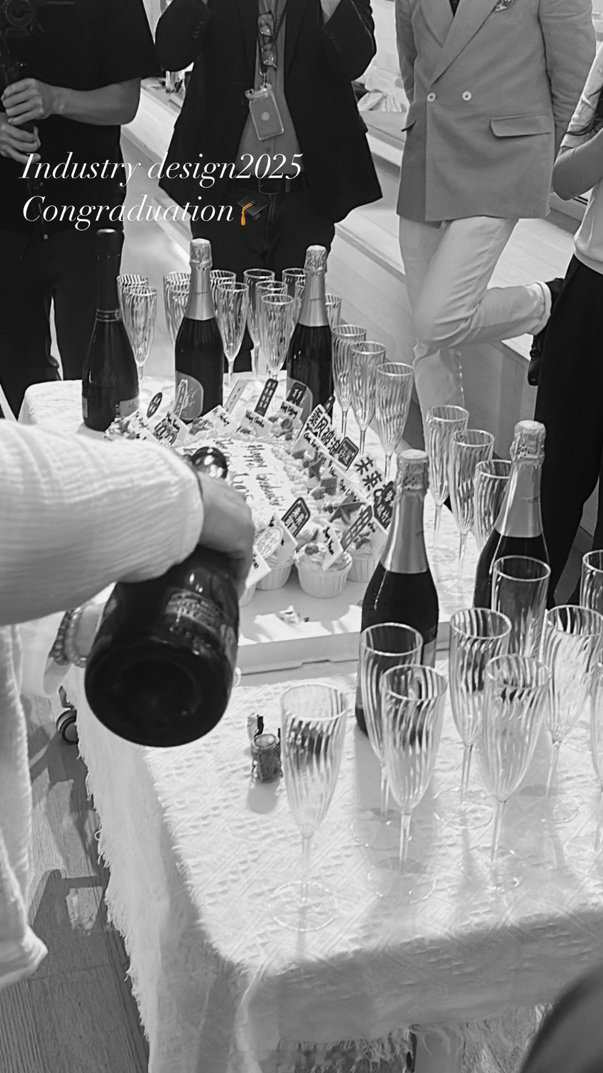 Congraduation🎓🥂  ​​​