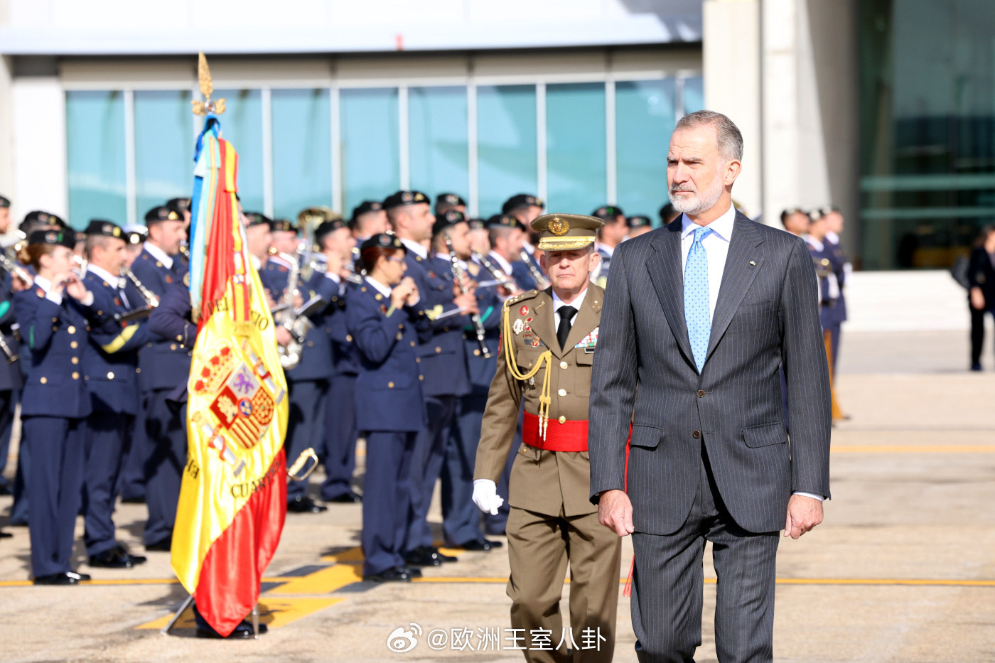 11.9 西班牙国王菲利普六世和王后莱蒂齐亚在马德里出发前往我国，将落地成都。正