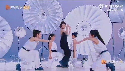 张小婉蝎子腿killingpart 张小婉蝎子腿踢我心巴上了 张小婉的蝎子腿真的