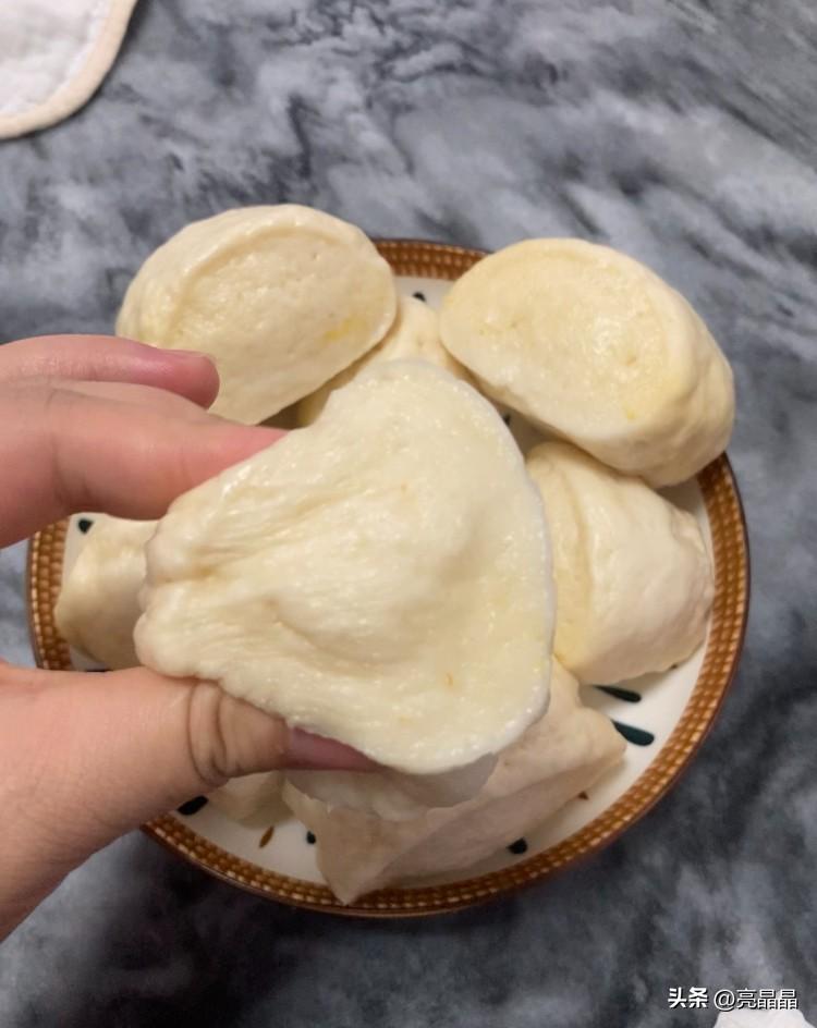 在家做馒头原来这么简单，无糖、奶香馒头在家轻松能复刻。

调理宝宝肠胃，我经常性