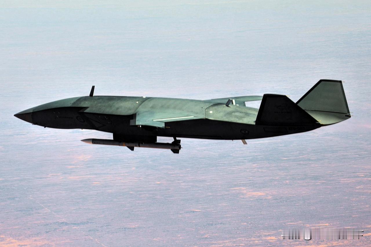 本周，澳大利亚🇦🇺皇家空军一架波音MQ-28A“幽灵蝙蝠”隐形多用途战斗无人