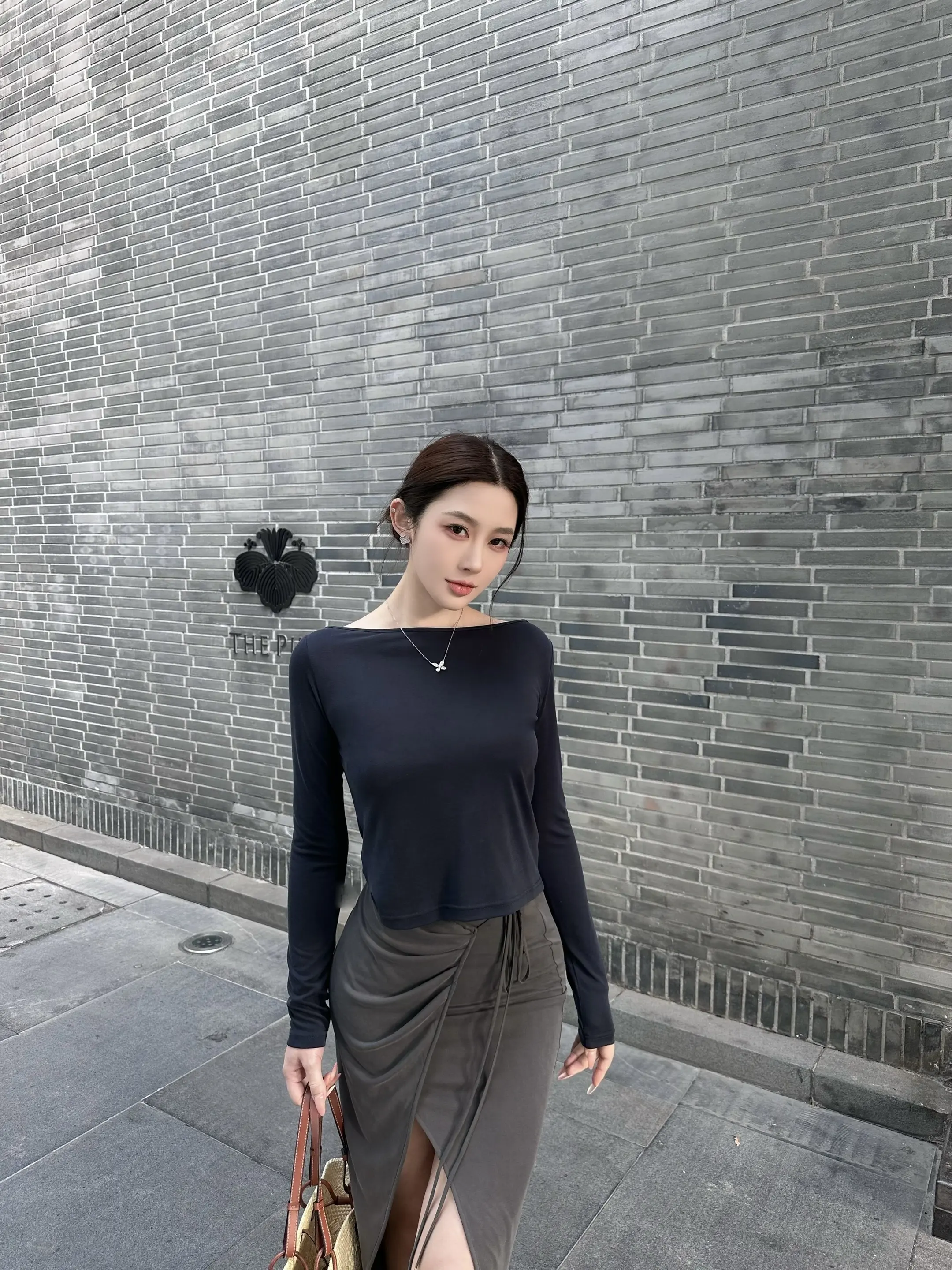 这色配得好高级。🖤