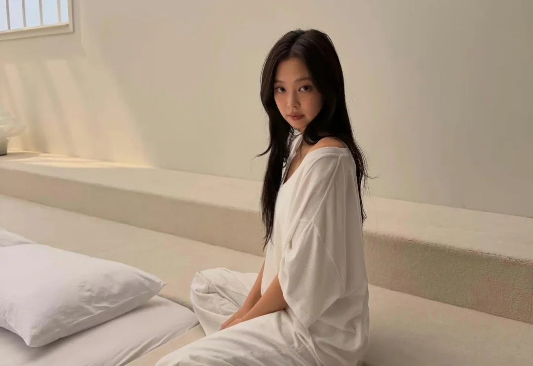 JENNIE INS更新凡士林幕后相关✌
