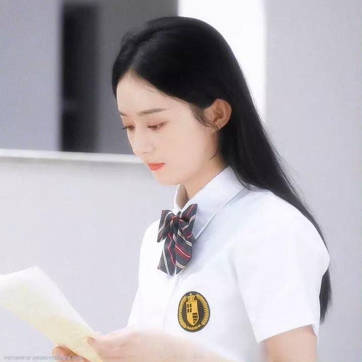 赵丽颖赵丽颖与凤行zly赵丽颖沈璃"玫瑰不会枯萎,纸飞机不会掉落,追逐赵丽颖的步