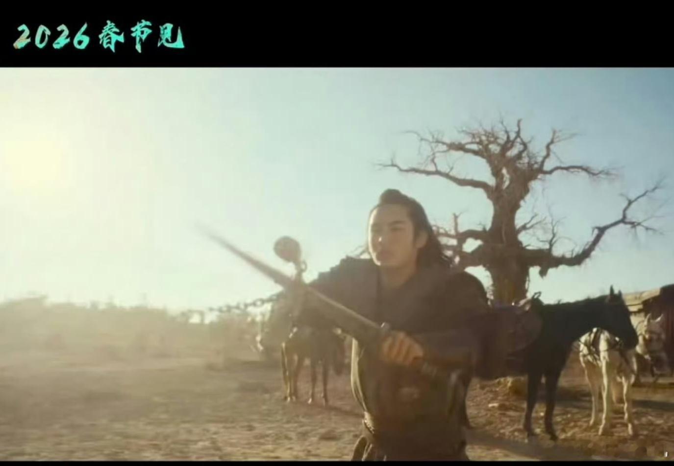 董思成出现在电影预告里的造型😨 