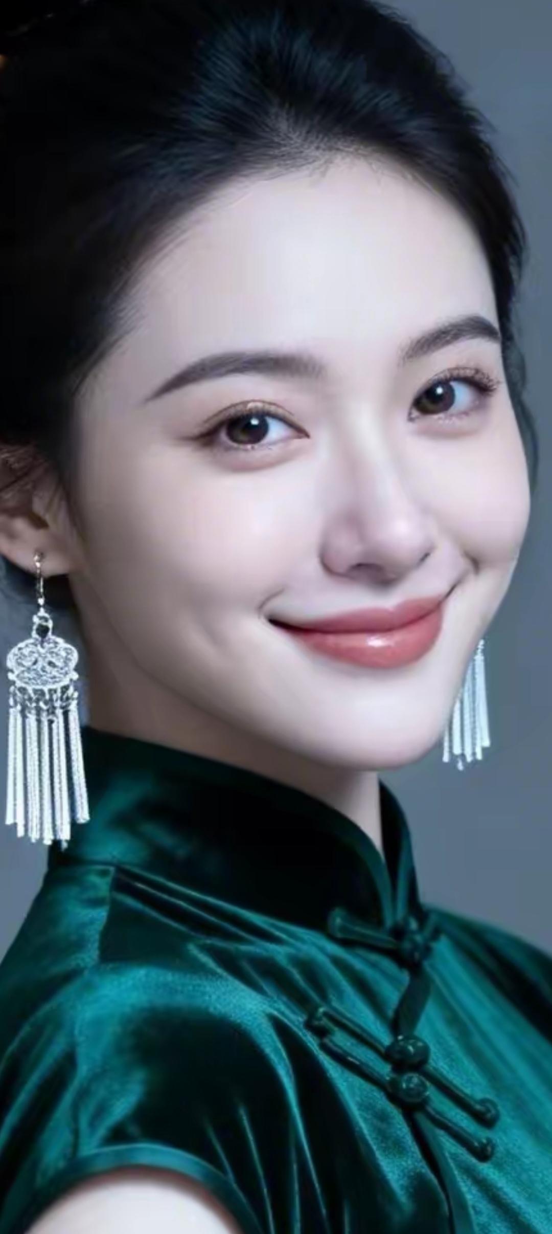 优雅东方韵味，一抹绿意倾心