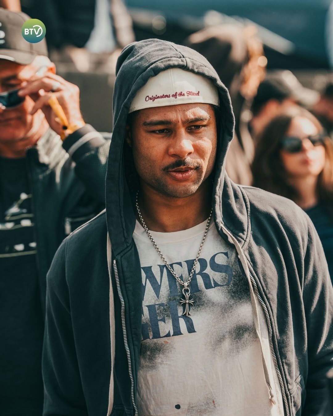 鸡哥真高精力人群，都不带累的 