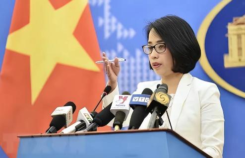 越南以为朋友满世界，结果霍尔木兹海峡一封，现了原形，越南满世界求石油、求汽油、柴