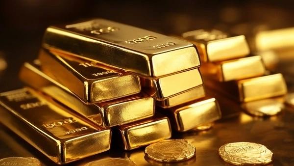 10日亚盘金价回落，欧盘时段再度承压下探，国际金价一度跌破4200美元/盎司，全