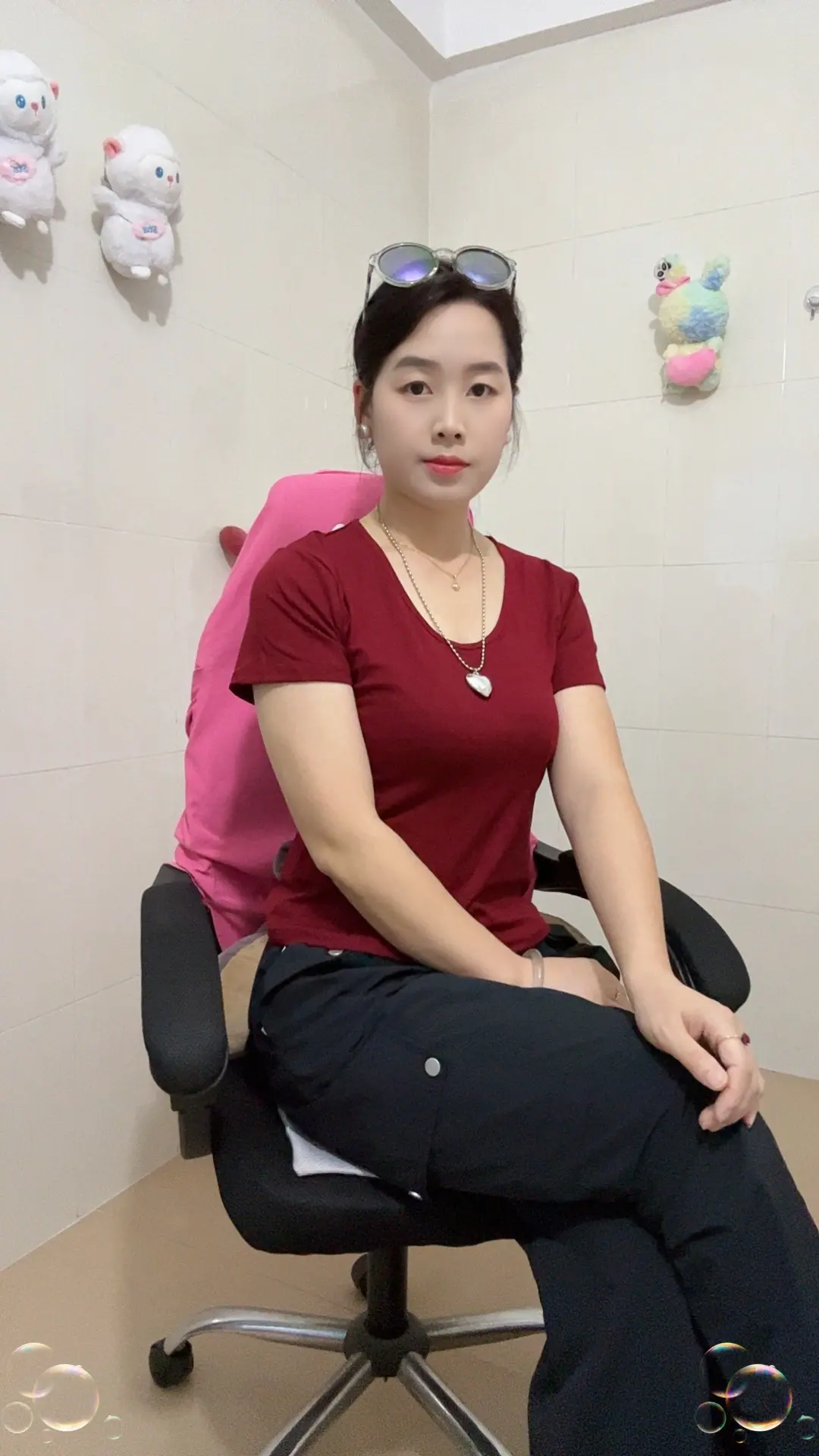 如果男人没有经济来源   就算人品再好    在顾家再能干   在别人...