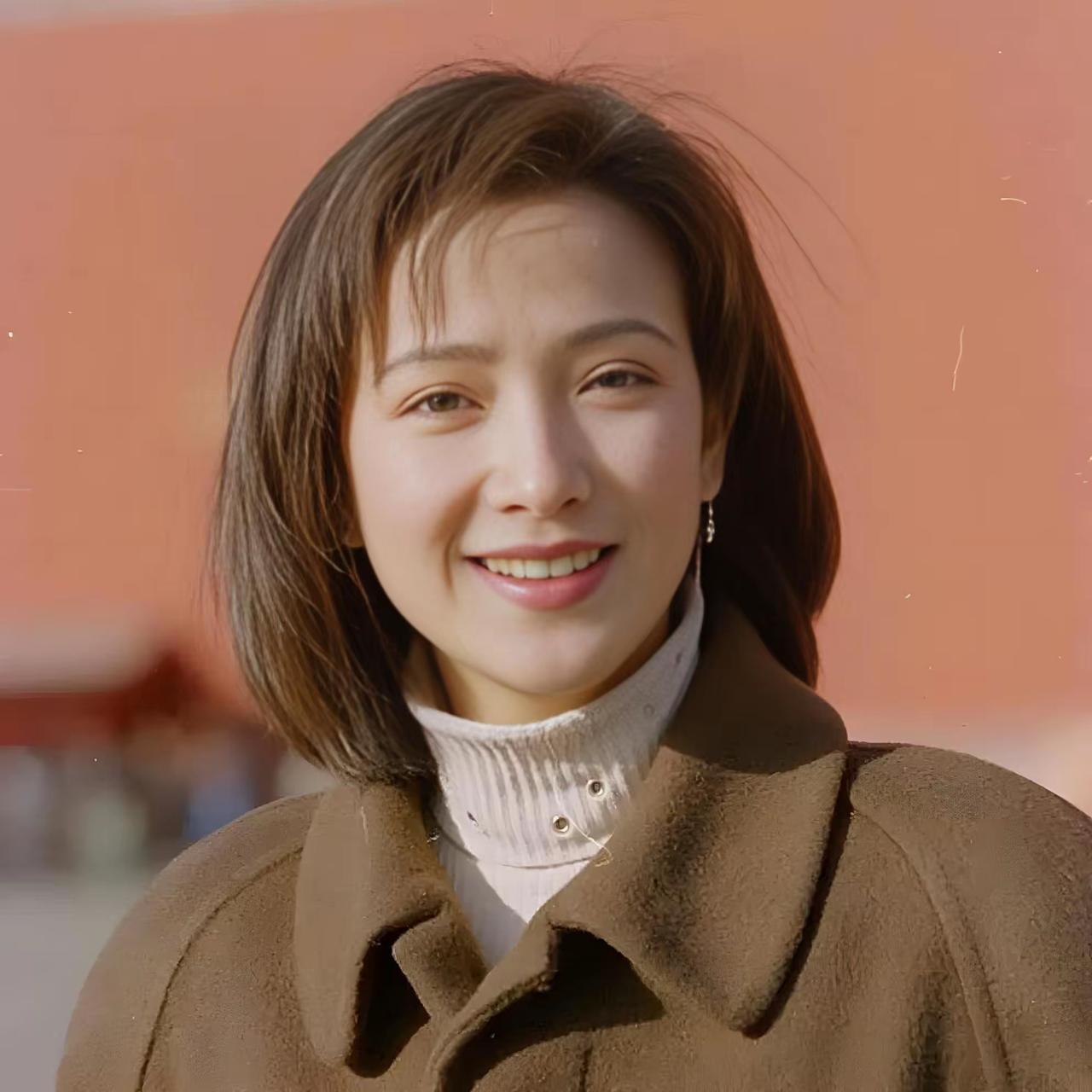 演遍四大名著的古典美人，居然自曝打过三次人？这反差谁看了不惊讶，可了解真相后只剩