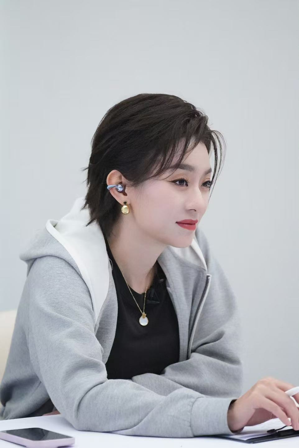 乘风2026三公歌单征集 乘风2026你曾是少年这首歌承载太多回忆，希望姐姐们能