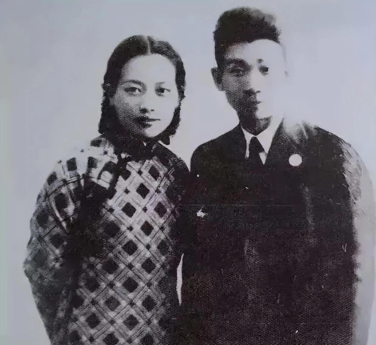 郁达夫是个不折不扣的拖延症狂魔，他是怎样的拖延呢？任谁看了，都得服他，恨不得踹他