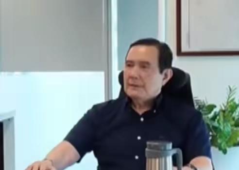 王光慈透露:医生明确表示马英九不适合出现在公共场合

2023年10月27日，医