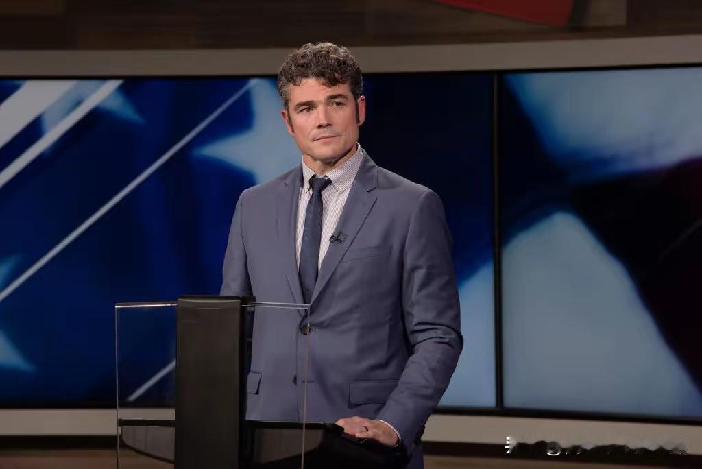 炸穿美国政坛！
反恐一把手当众反水辞职，一句话扯下伊朗战争的最后一块遮羞布！
 