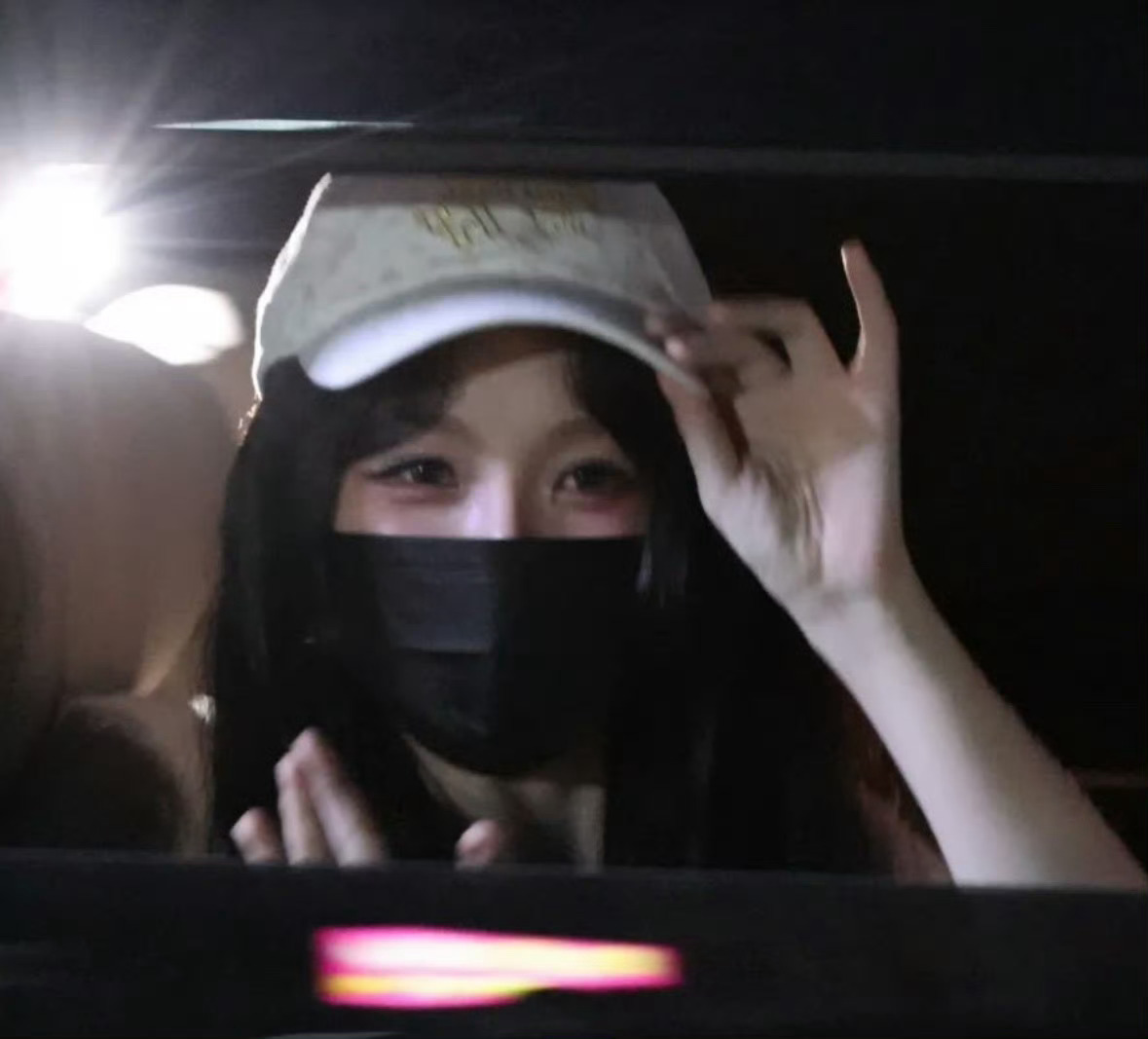 小拇指离家出走中🤭 