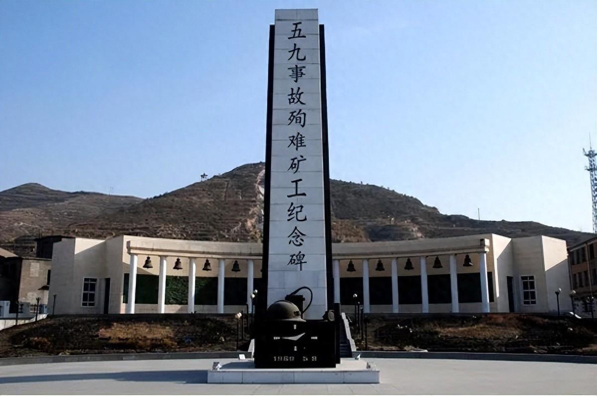 日本人为什么要抢这座矿？答案很简单：老白洞的煤，是当时华北最好的动力煤之一，抗战