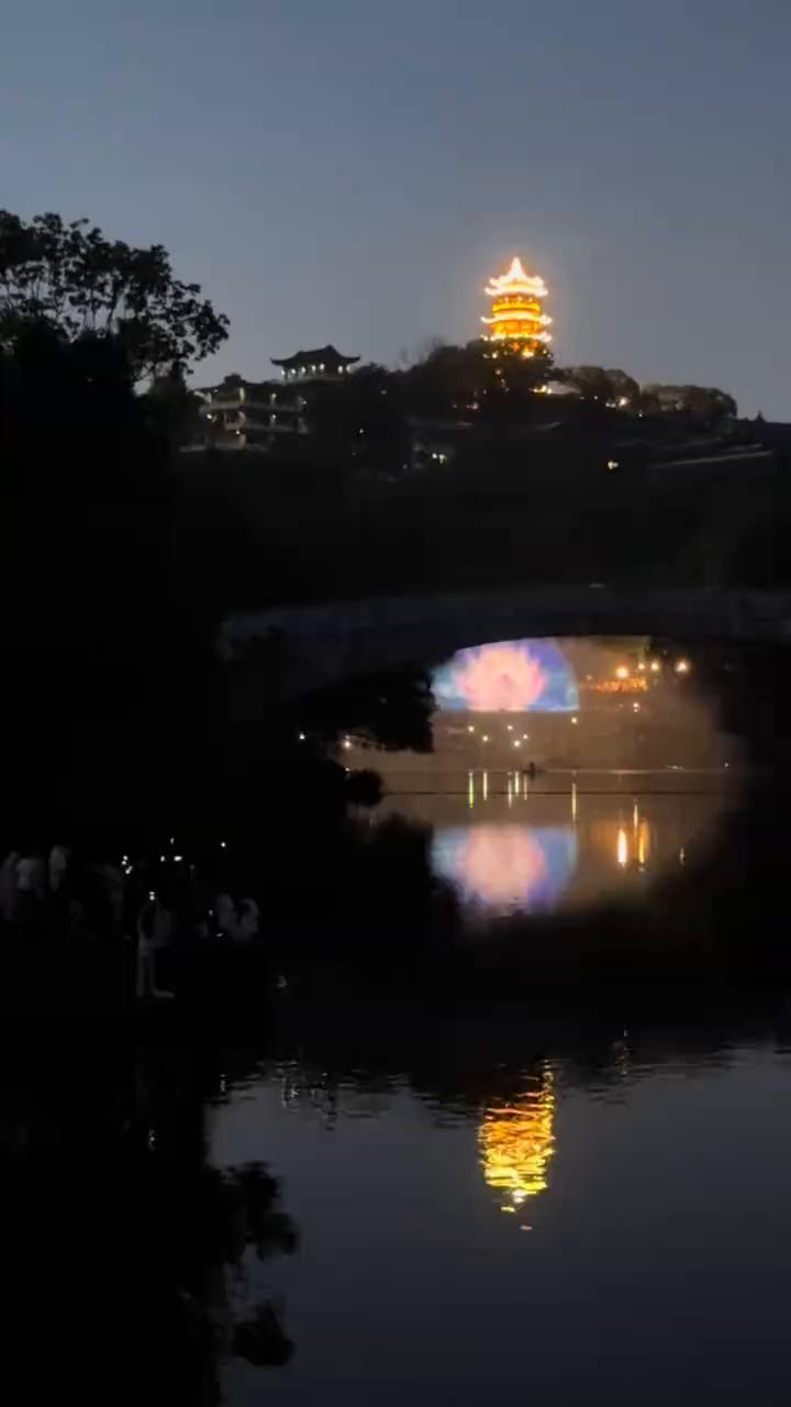 6月19号晚上华岩市打铁水取消了，结束了。