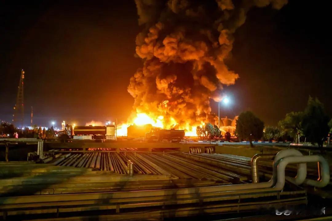 俄乌冲突残酷真相：俄籍“叛徒”组建公司，用数万架无人机瘫痪俄本土经济
 
在俄乌