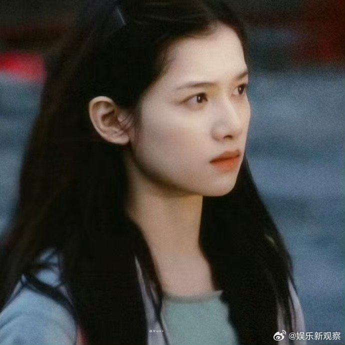 张婧仪含泪又挑衅的笑野狗骨头业内公认的现偶实力派，张婧仪塑造角色从不模板化，朱韵