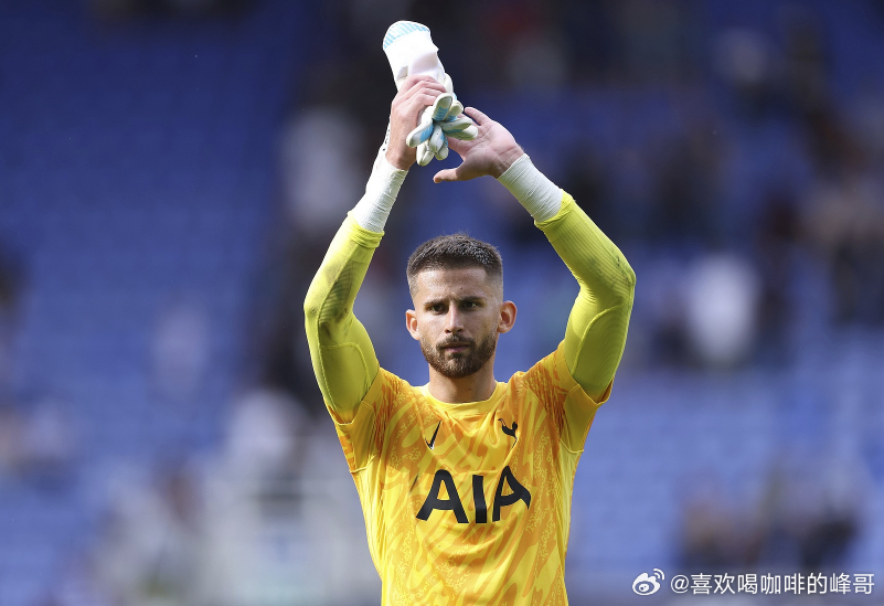 今日罗马诺更新了他的转会播客节目，谈到了关于热刺门将维卡里奥的转会传闻。罗马诺：