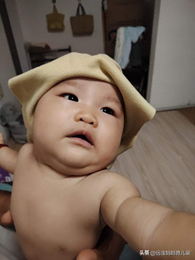 宝宝洗澡之后半小时，千万别急着做这4件事！暗藏风险