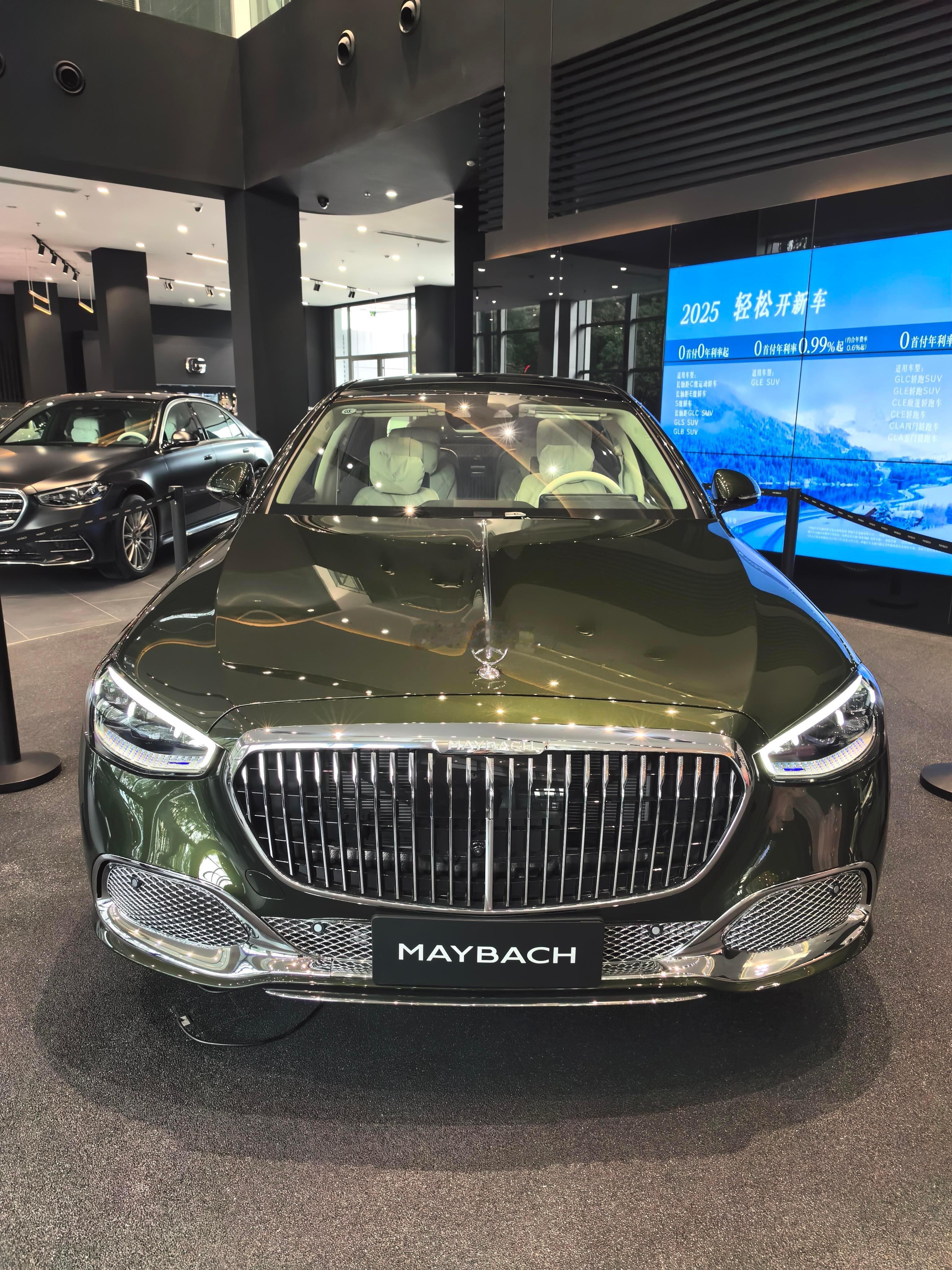 迈巴赫S680 ，凡奢华美物必有故事传承，凡奢华美物必定表里如一，凡奢华美物必将