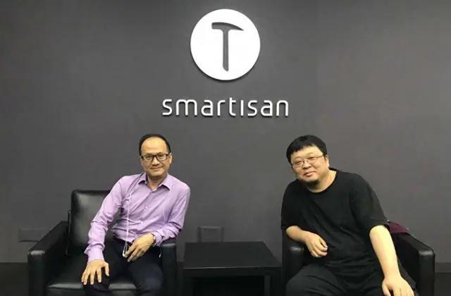当年锤子科技向郑刚借1500万，但到期没还。罗永浩的态度很明确，自己替锤子科技还