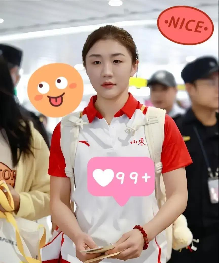 一群人还在替陈梦喊冤，说她不当国家队教练是浪费资源，纯属瞎操心。
 
陈梦这选择