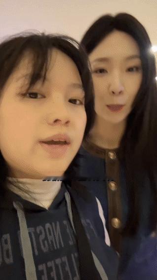 张予曦管乐可以帮我打拉宏桑吗 拉宏桑变完还一脸“快夸我”的期待，张予曦嘴角那下抽