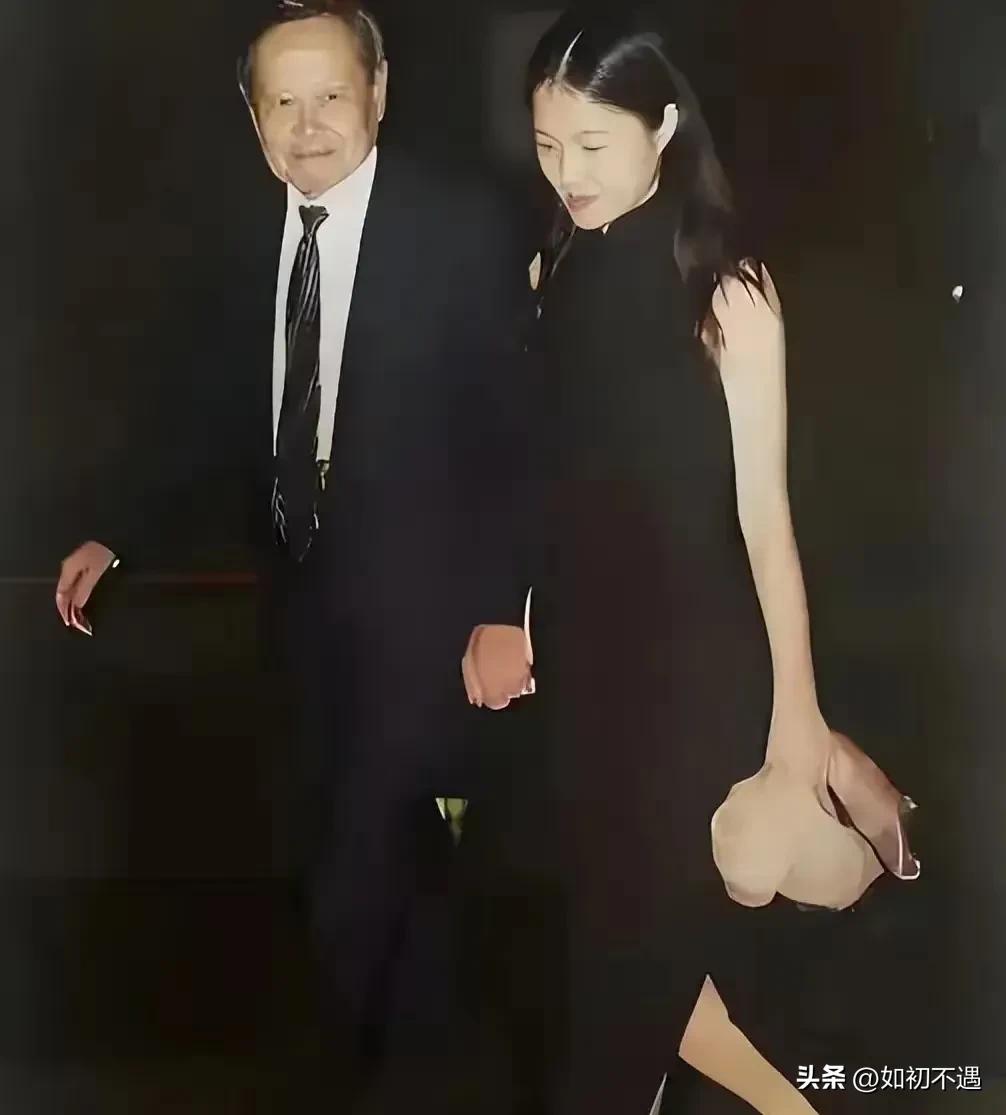 我打心眼儿里、从脚趾头尖儿到头发丝儿都羡慕翁帆女士。五千年的悠悠岁月啊，多少人就