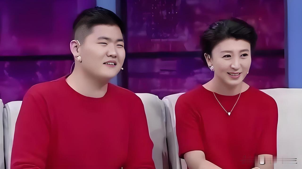 中戏官宣辟谣！闫学晶儿子未读新疆班
 
近日，演员闫学晶儿子林傲霏“就读中戏新疆