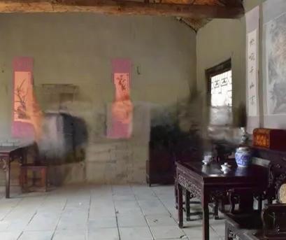 家事的回顾（四）：
我的爷爷因为中了日本侵略者撤出中国时投下的病毒而去世了，剩下