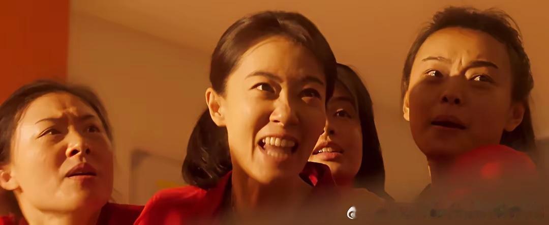《功夫女足》上映首日票房破1亿，单日票房预测会超2亿，而最终票房预测在10亿左右