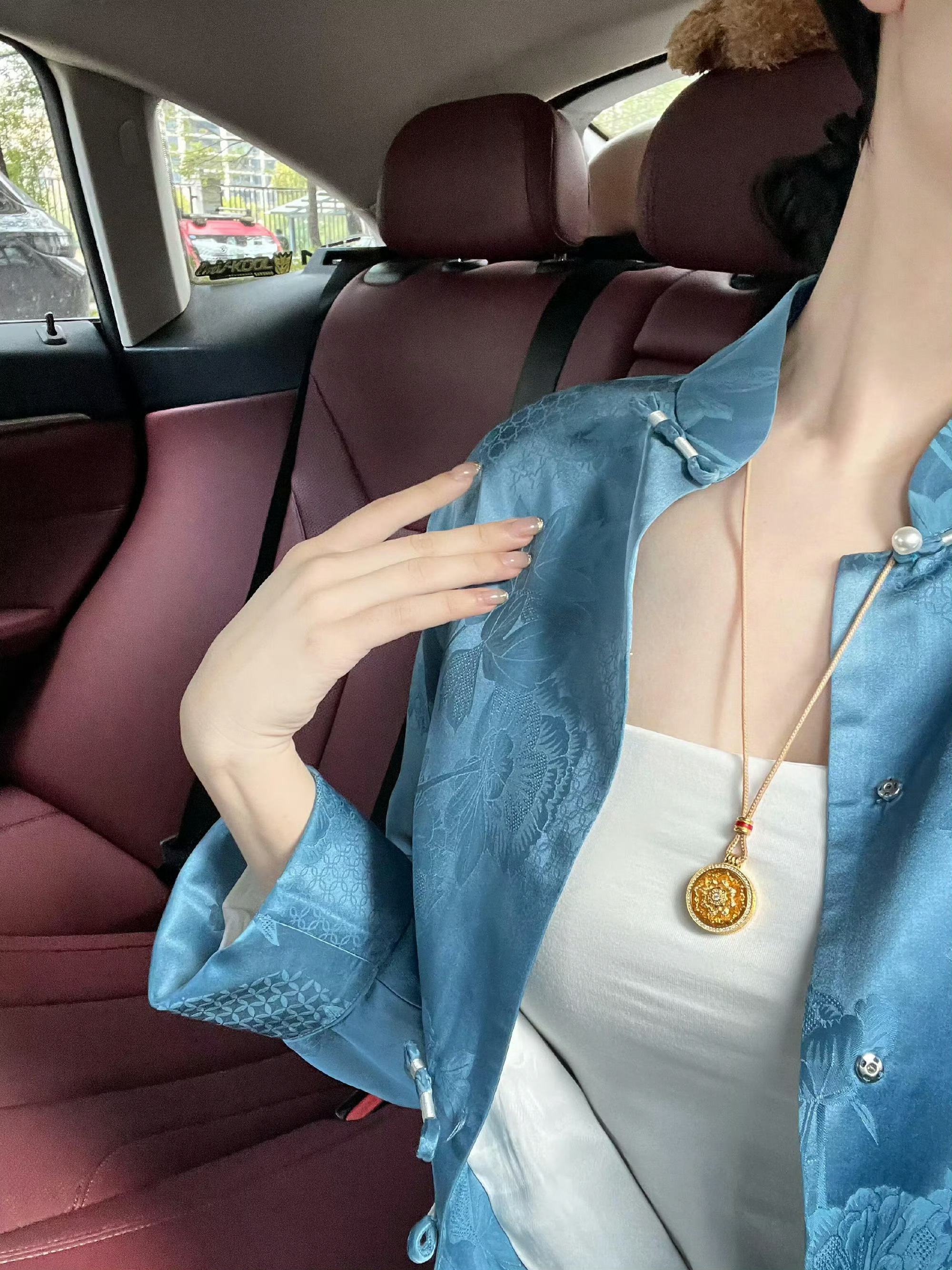 外面7度哥的怀里37度你没得选 