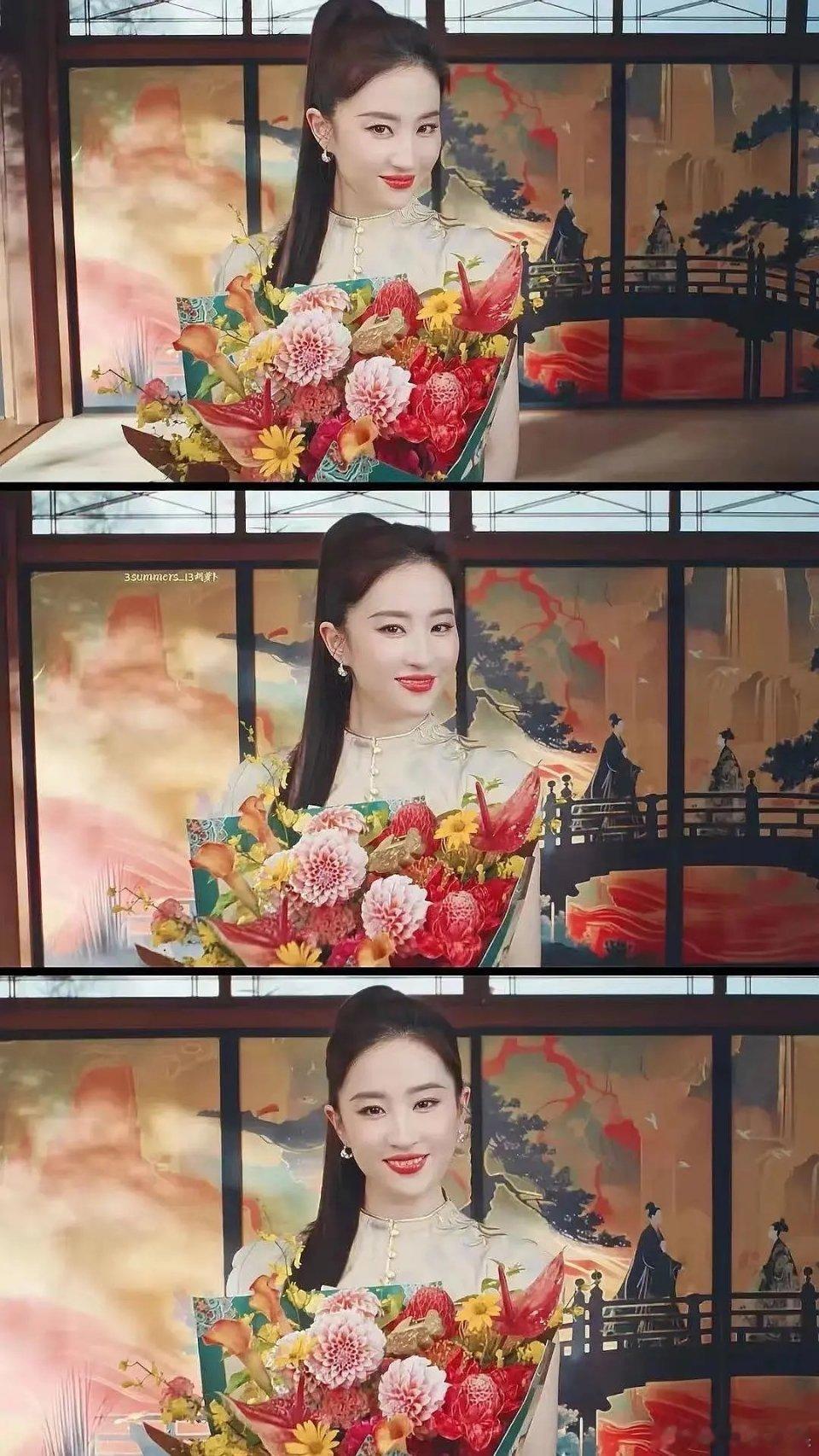 刘亦菲这牙花子笑起来真是没法看 ​​​