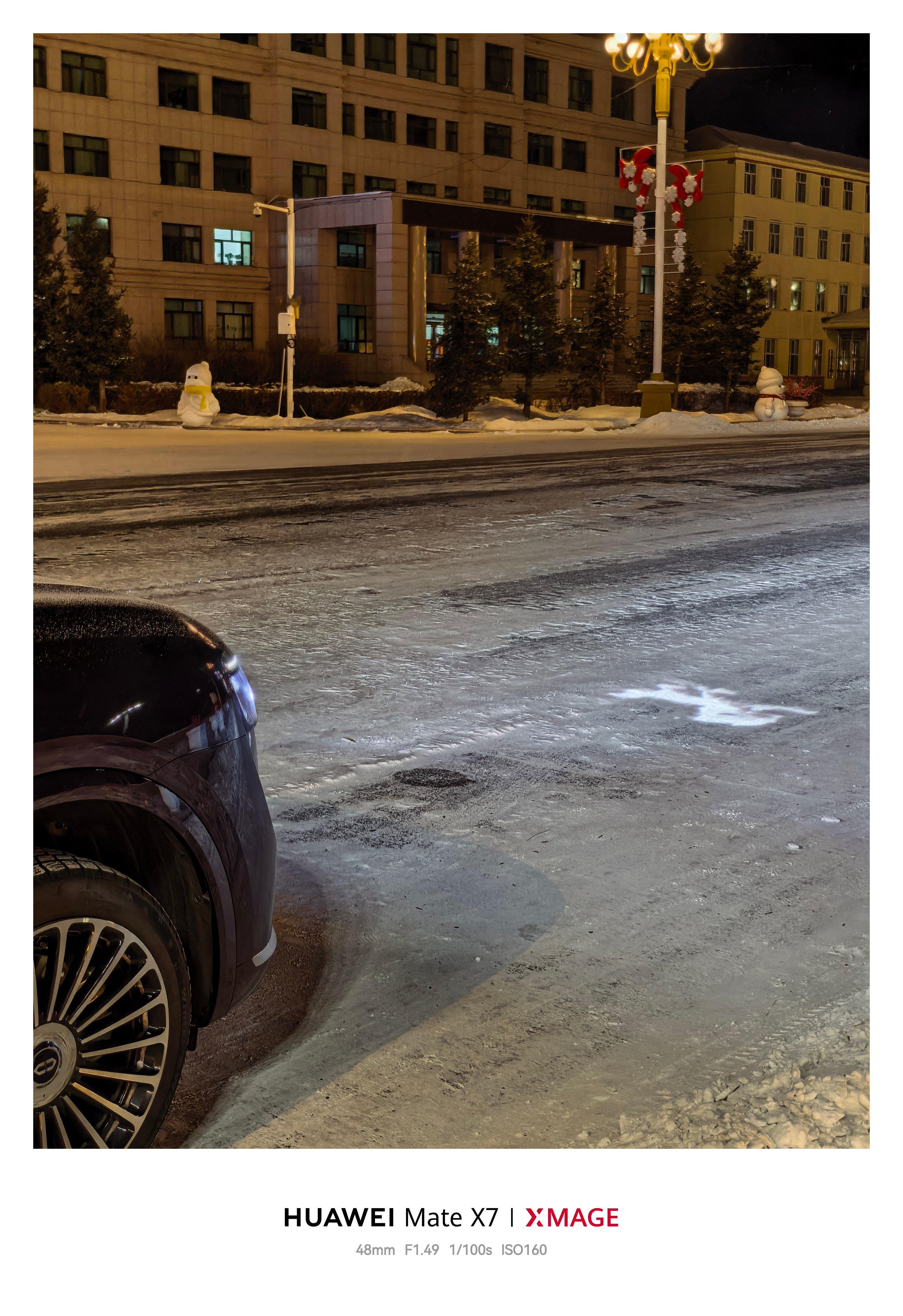 晚上看着M8的大灯投射一只麒麟在地上，心里有种很奇妙的感觉，当年要是真把这些技术