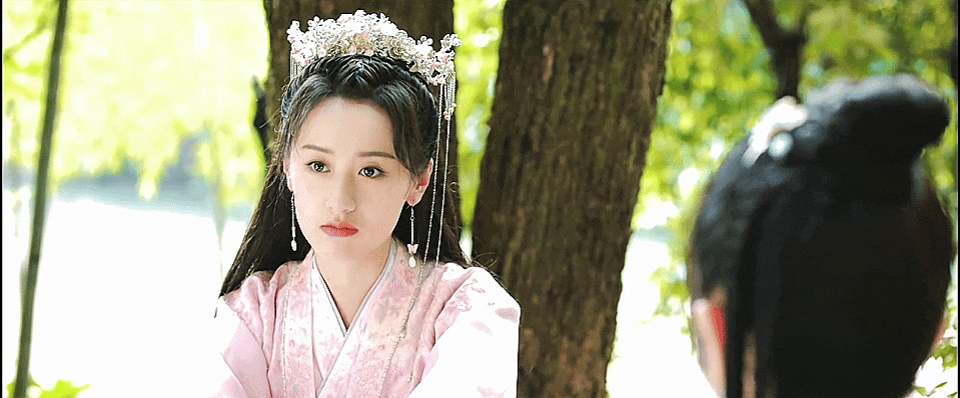 袁冰妍[超话] yby袁冰妍平安喜乐 yby袁冰妍凤清欢 🌸 "你不需要成为任