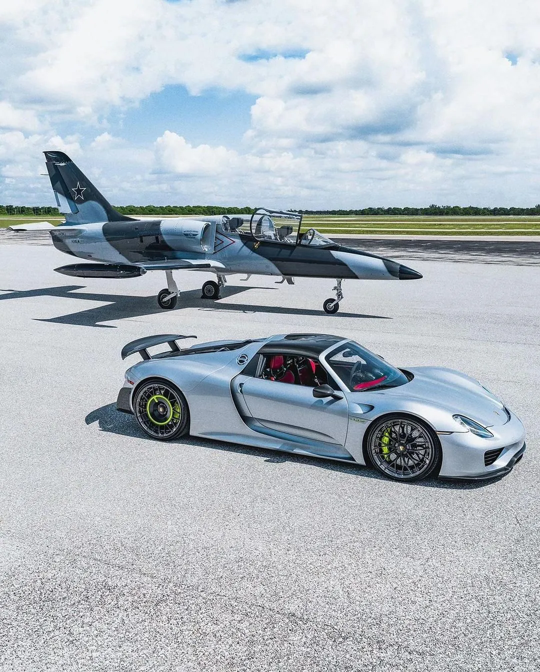 Porsche 918 Spyder x L-39 Albatros 📡