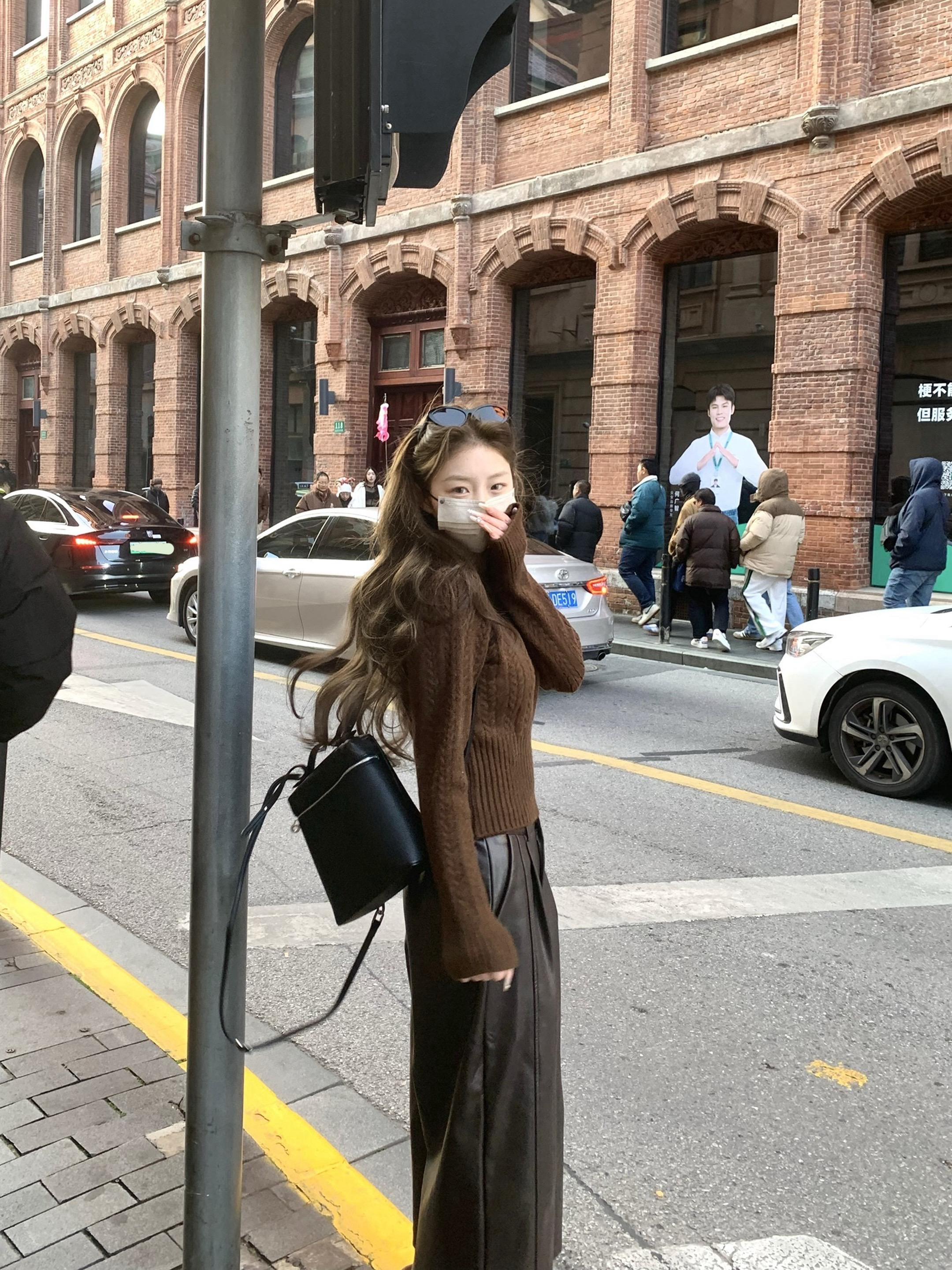 街拍 今天穿什么 毛衣 慵懒风穿搭