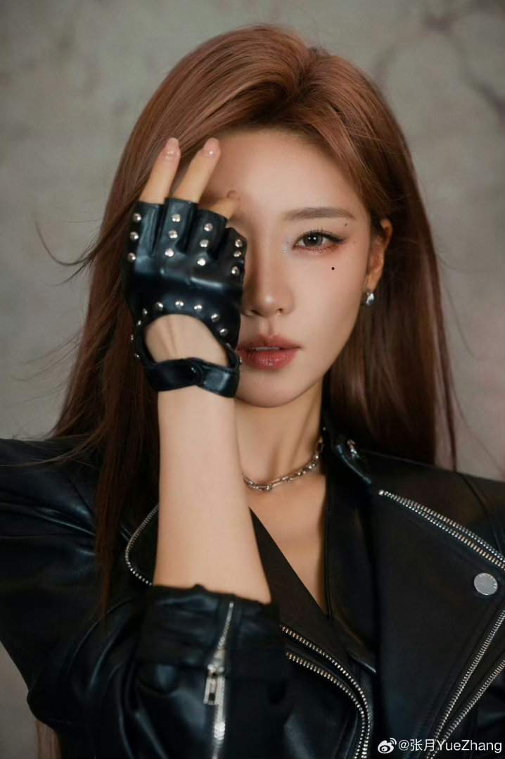 乘风在线观看人数创历史新高乘风在线观看人数直接创历史新高，就这个火力全开的浪姐7