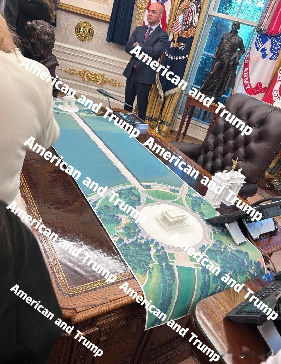 川普又想搞个给自己“扬名立威”的事儿：修个美国版的“凯旋门”。
🤔 只是不知道