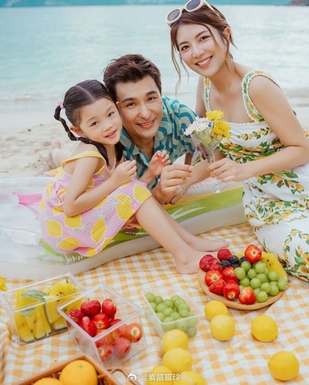 【On.cc】陳展鵬舉家秘密搬獨立屋　屋內細節曝光極盡奢華視帝陳展鵬與單文柔育有