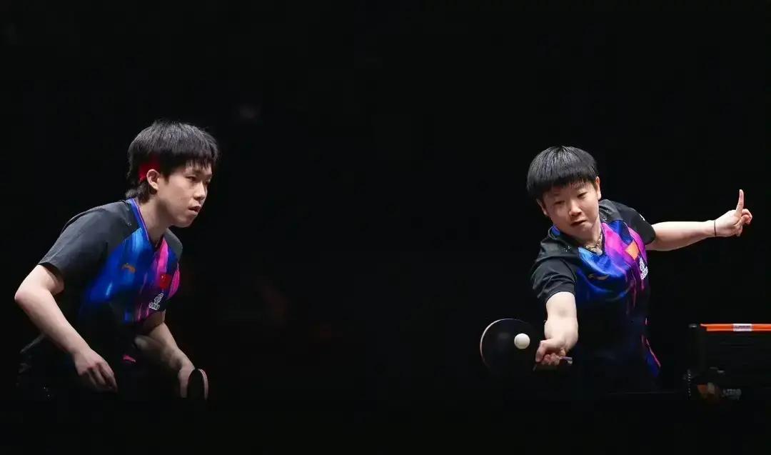 看到赛程表的那一刻，我甚至怀疑这帮制定规则的人脑子里装的是浆糊。
 
莎头3:0