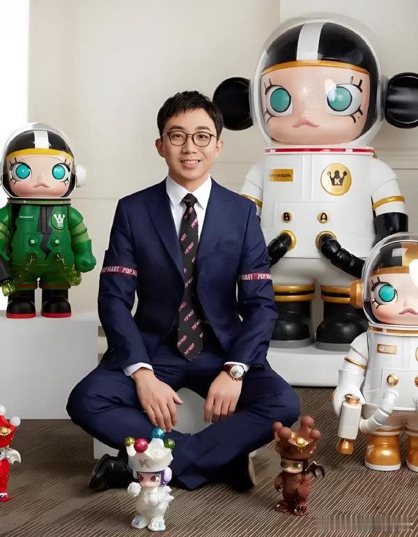 【泡泡玛特创始人王宁向母校捐Token泡泡玛特王宁向母校捐Token被质疑】近日