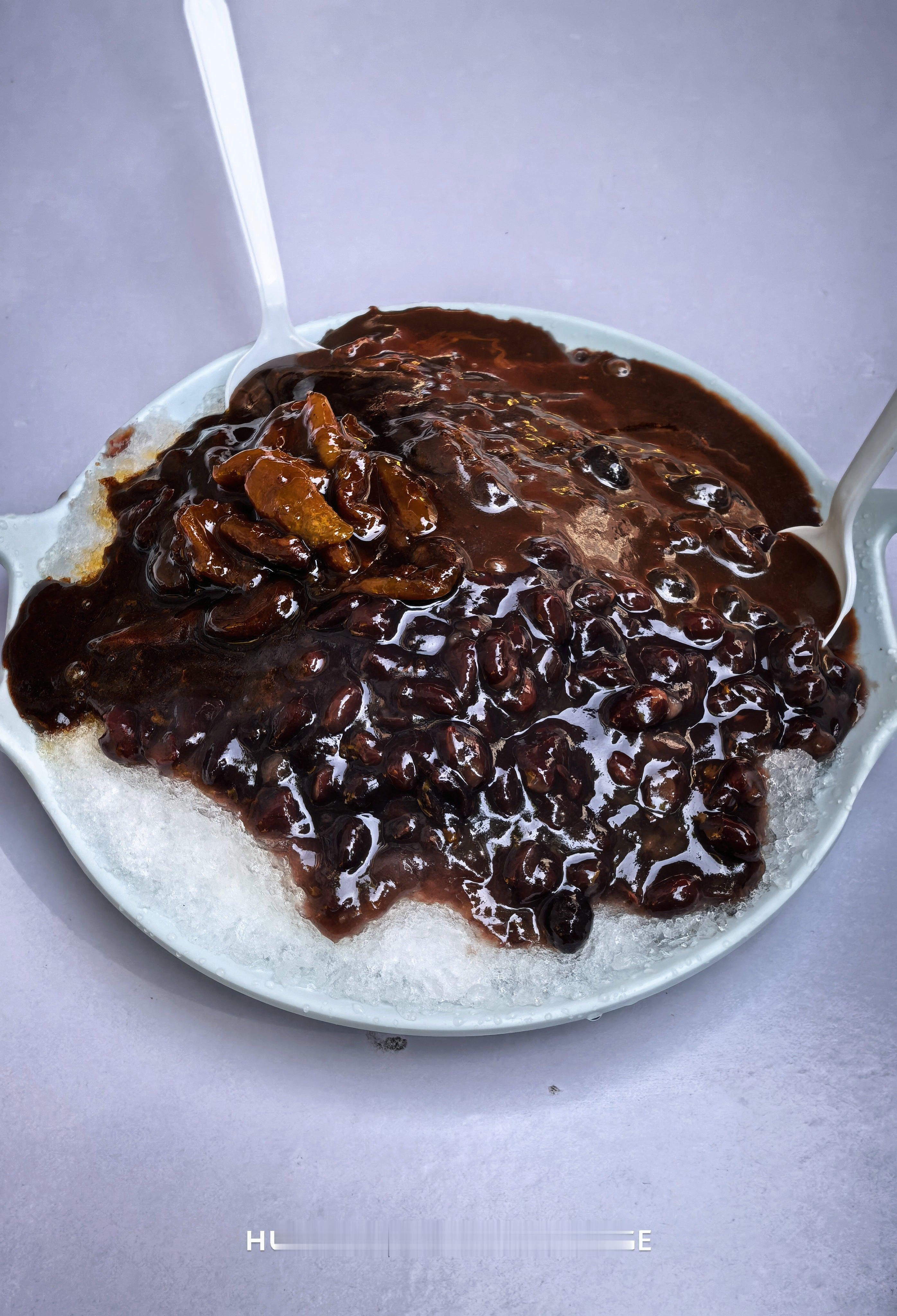 考大家一个问题 有人知道天津刨冰里面的酸磨糕是什么吗？ 