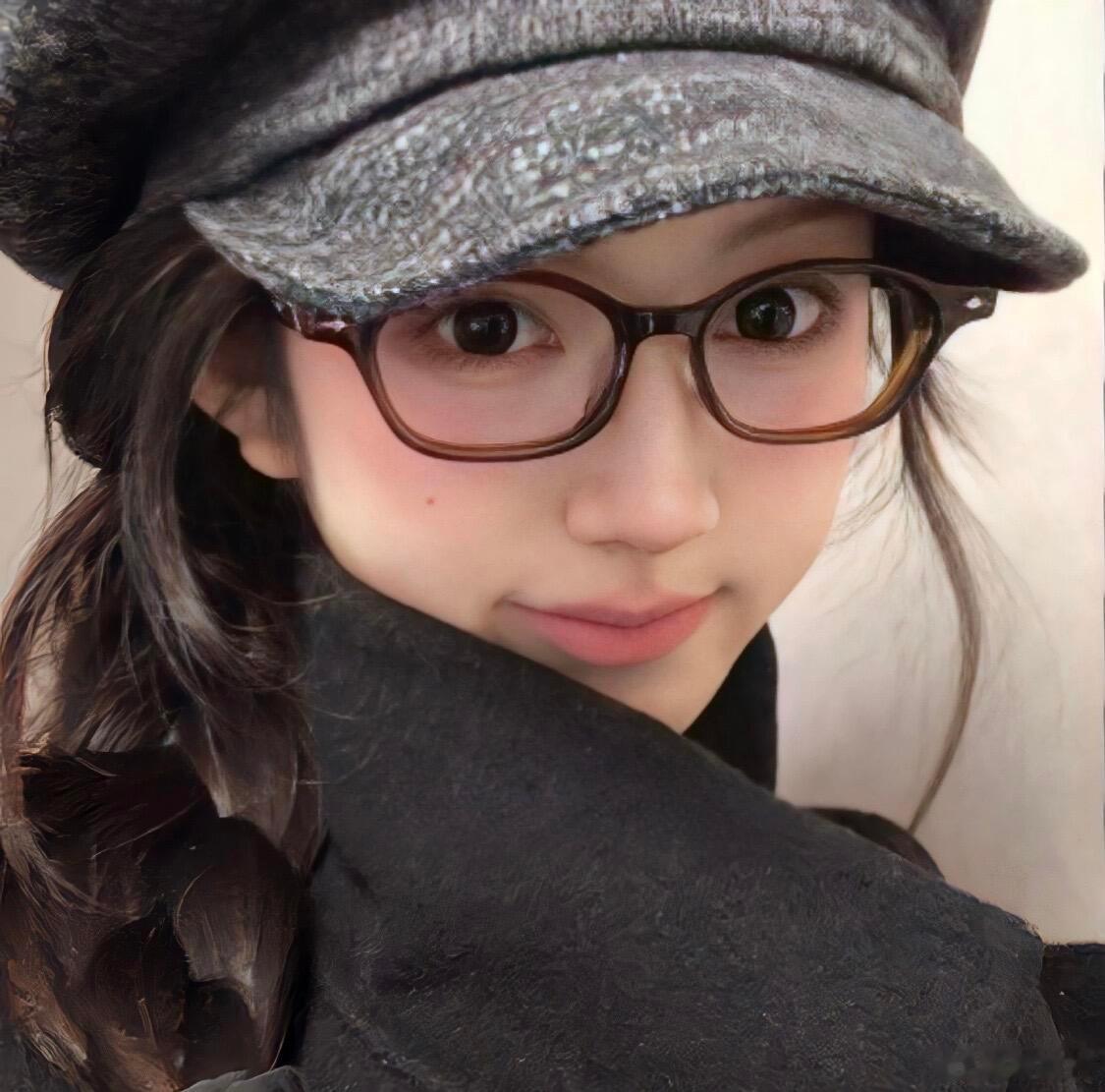 𝙒𝙚𝘾𝙝𝙖𝙩韩系女头 女生头像 
